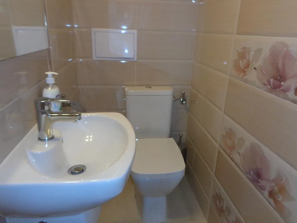Luxury Apartment Lazur 2 Бургас 0*,  Болгария