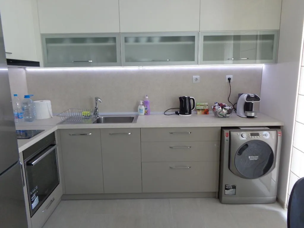 Luxury Apartment Lazur 2 Бургас